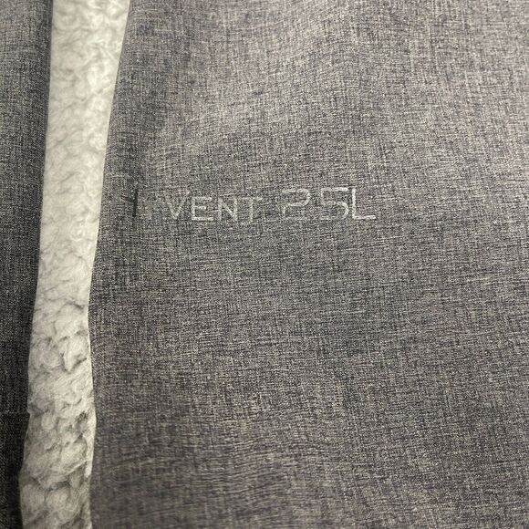 The North Face Rain Jacket Shell Mens XL Charcoal Gray Hyvent 2.5L Hood Pockets - Picture 2 of 8